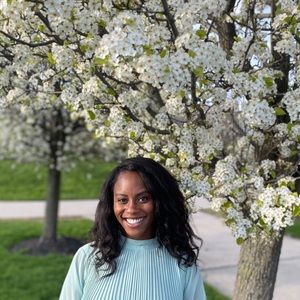 Meet your Posher, Makayla